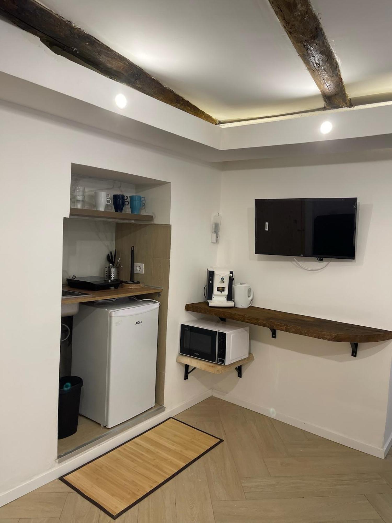 Casa Nina - Egiziaca Apartment Luxury Наполи Екстериор снимка